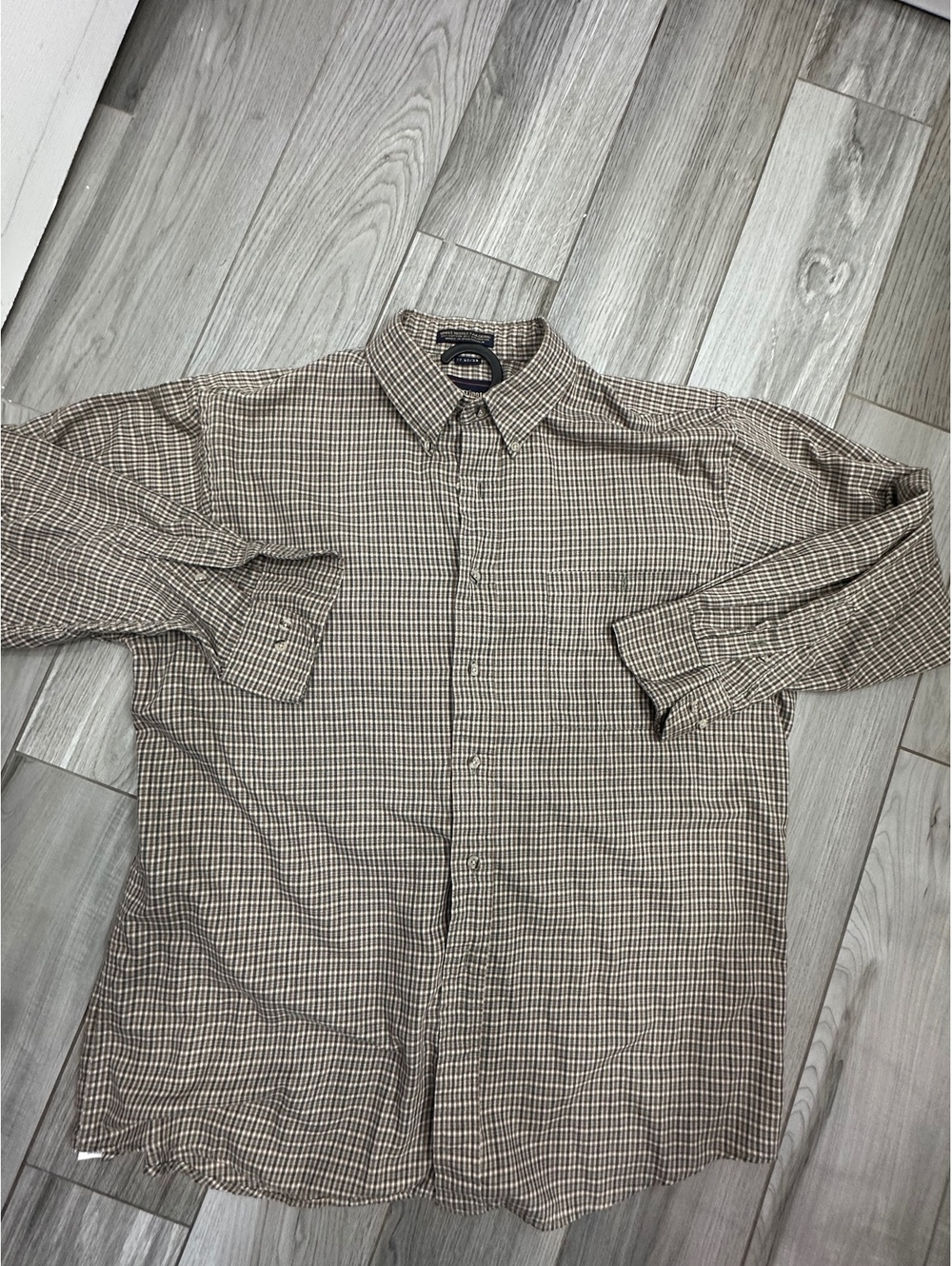 Vintage Barrington Men's Brown Checkered Button-Up Shirt Size 17 32/33